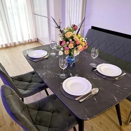 Star In Infinity - Parking Apartment *