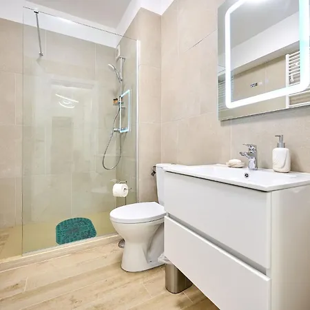 Apartment Star In Infinity - Parking