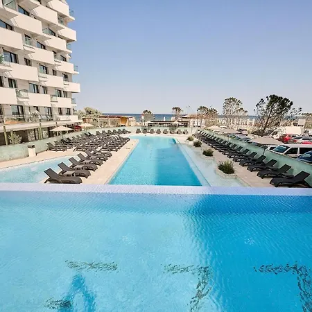 Star In Infinity - Parking Apartment Mamaia