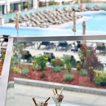 Star In Infinity - Parking Apartment Mamaia